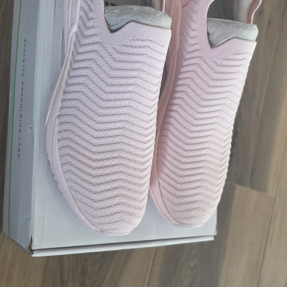 APL Women's Techloom Traveler - BLEACHED PINK - Picture 3 of 6